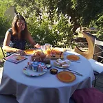 D'hotes Neptune Wood Bed & Breakfast 3*