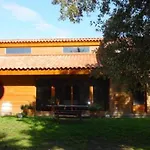 D'hotes Neptune Wood Bed & Breakfast 3*