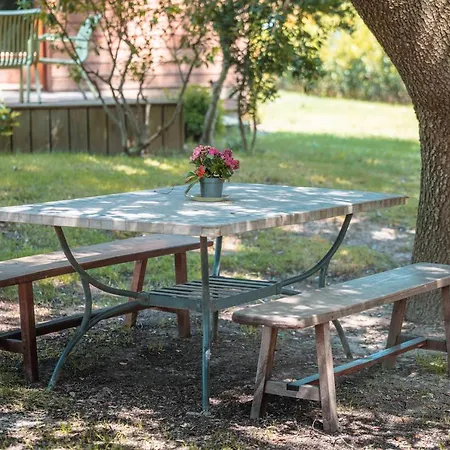 Couette-café D’hôtes Neptune Wood 3*