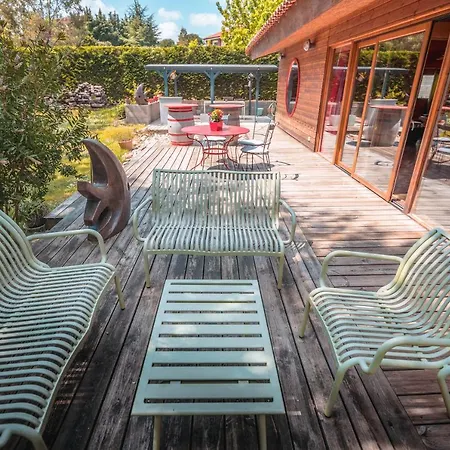 Bed and Breakfast D'hotes Neptune Wood