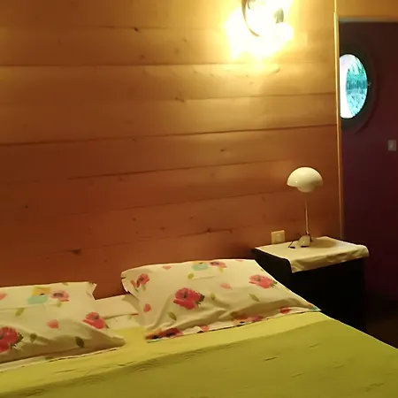 D'hotes Neptune Wood Frühstückspension