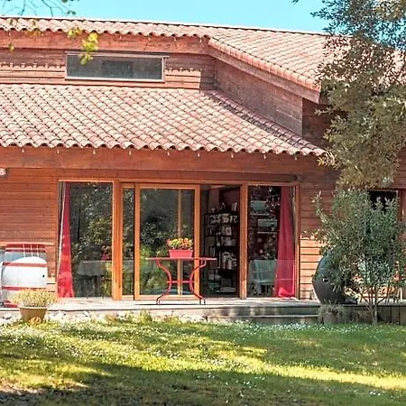 D'hotes Neptune Wood 3* Arzens